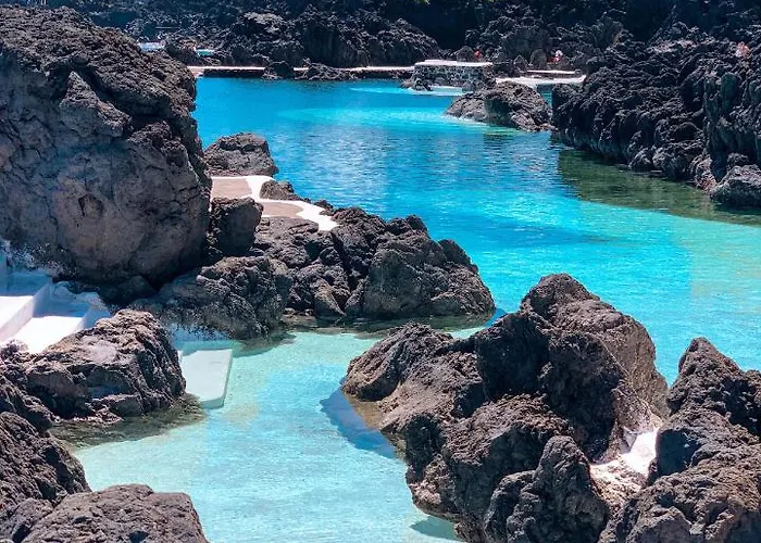 Campo & Mar Porto Moniz